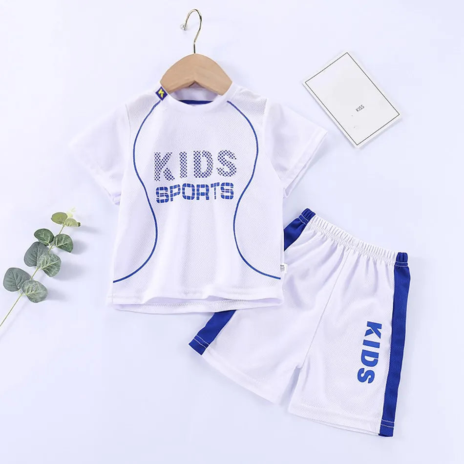 Conjunto de roupa infantil de verão