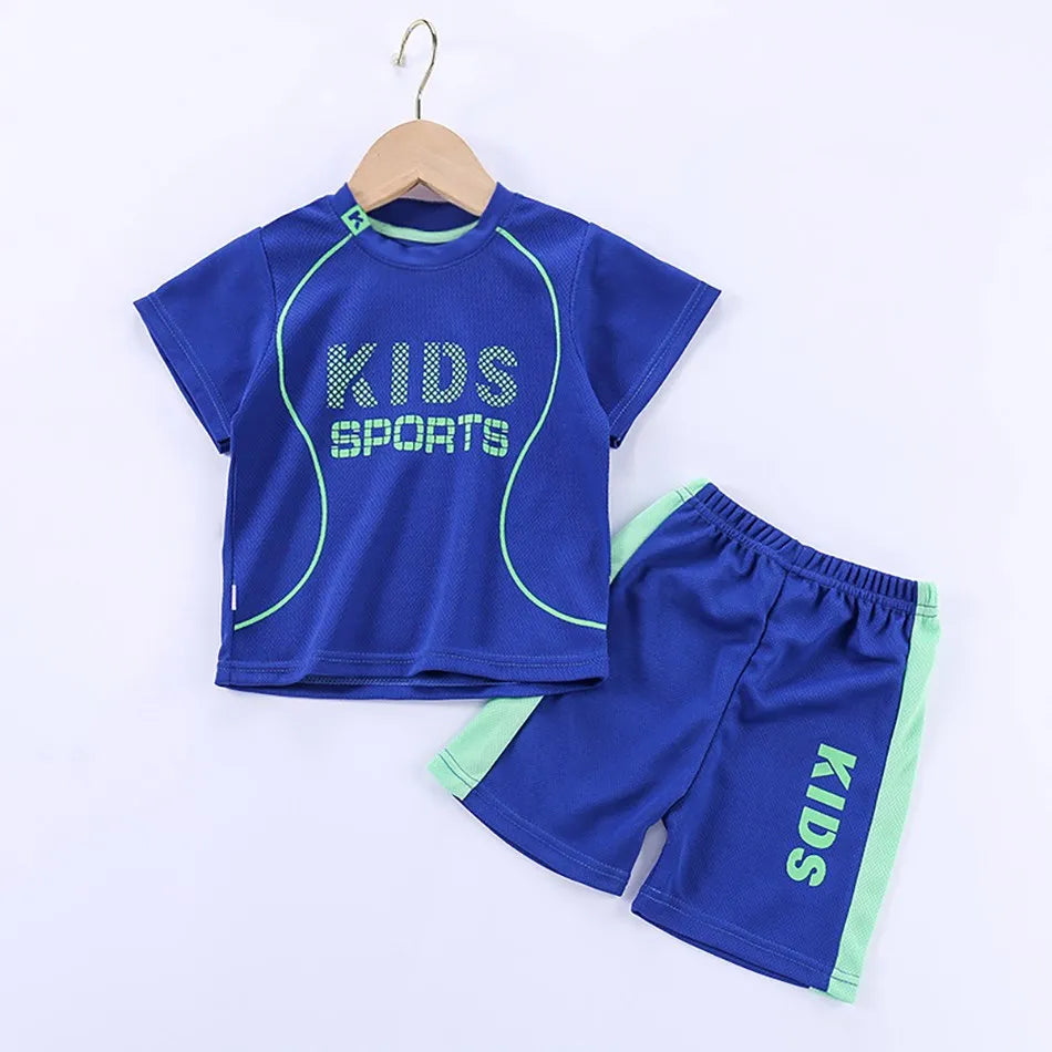 Conjunto de roupa infantil de verão