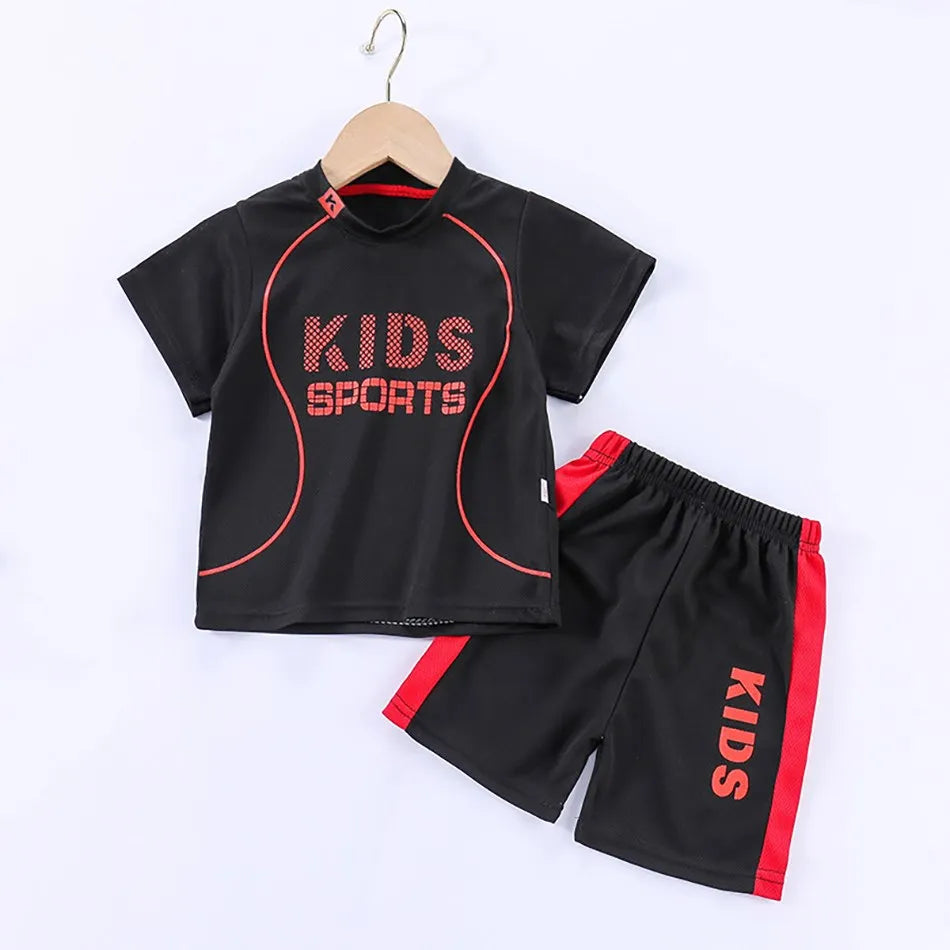 Conjunto de roupa infantil de verão